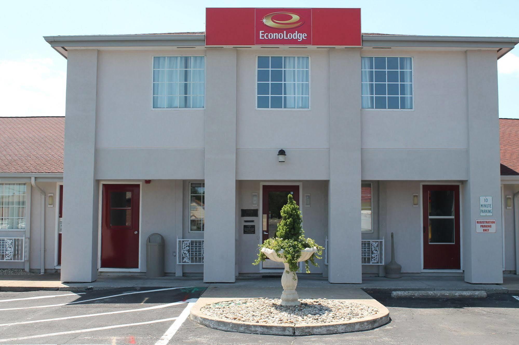 Econo Lodge Inn & Suites South Sandusky Exteriér fotografie